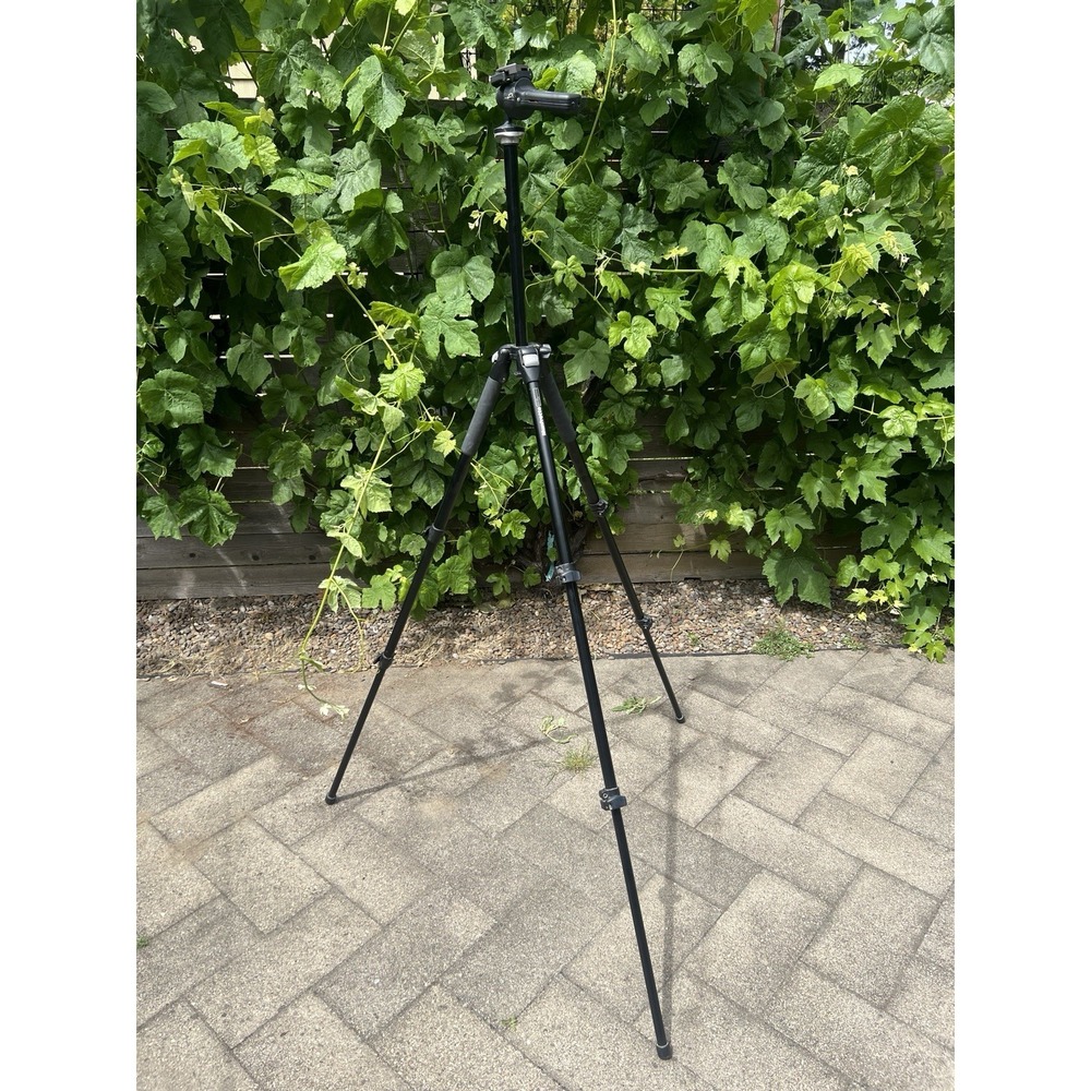 Manfrotto‎ 3021BPRO 3021 BN Pro Tripod Aluminum Legs w/ 322RC2 Friction Head